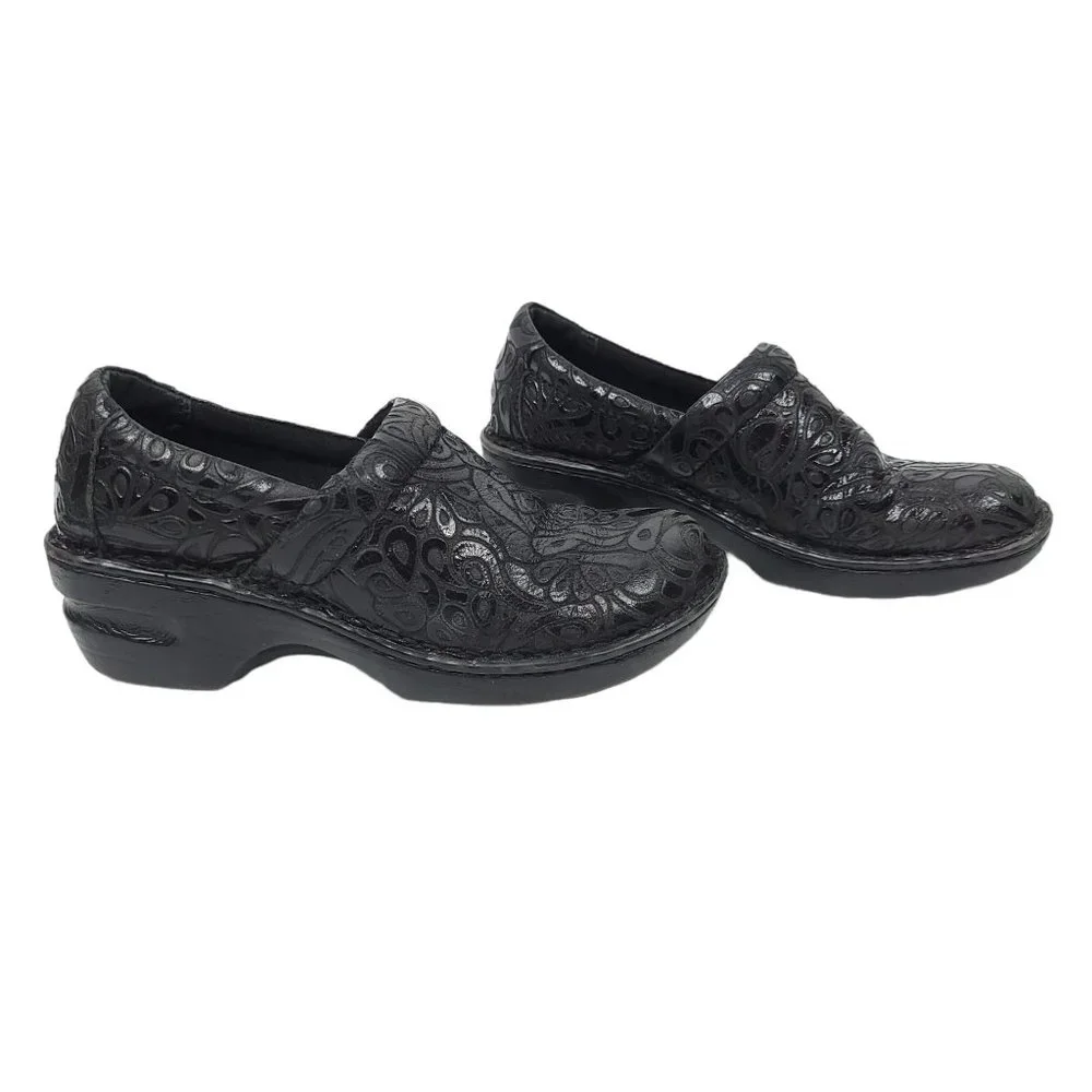 b.o.c. Born Concept Black Peggy Clogs Tooled Leather Slip On Shoes Women Size 7 - Picture 2 of 12